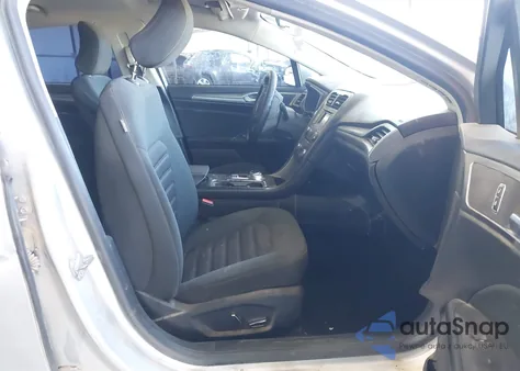 2018 Ford Fusion Hybrid Se z USA, uszkodzony, nr VIN 3FA6P0LU3JR137400